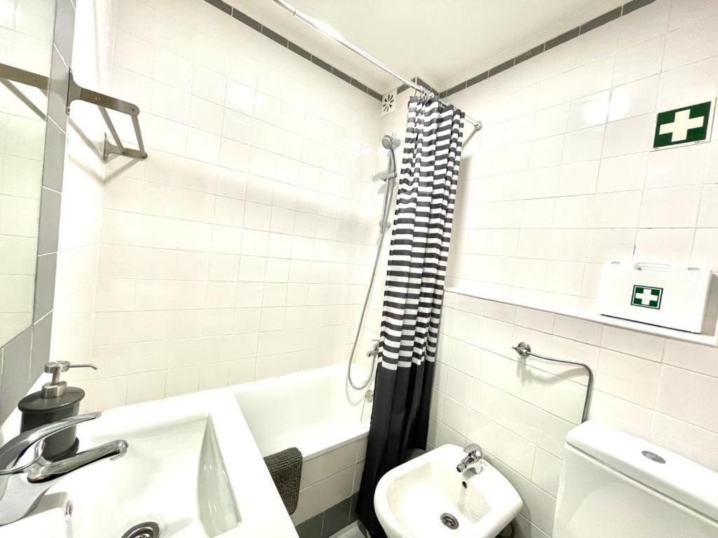 Lisboa, Central Lisbon, Charming Patio House, , Wifi, Air Conditioning, Near Metro, By Ig المظهر الخارجي الصورة