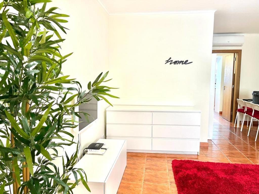 Lisboa, Central Lisbon, Charming Patio House, , Wifi, Air Conditioning, Near Metro, By Ig المظهر الخارجي الصورة